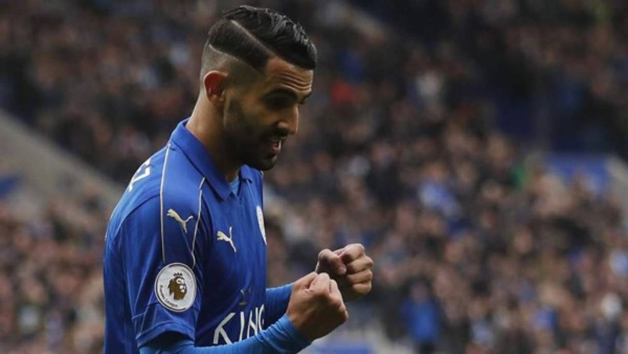 Riyad Mahrez ha anunciado a través de un comunicado que recoge Sky Sports que es 'el momento' de dejar el Leicester. 'Con toda la admiración y respeto para el Leicester City quiero ser totalmente honesto y transparente con todo y quiero informar al club que siento que es ahora el momento de marchar', dijo.