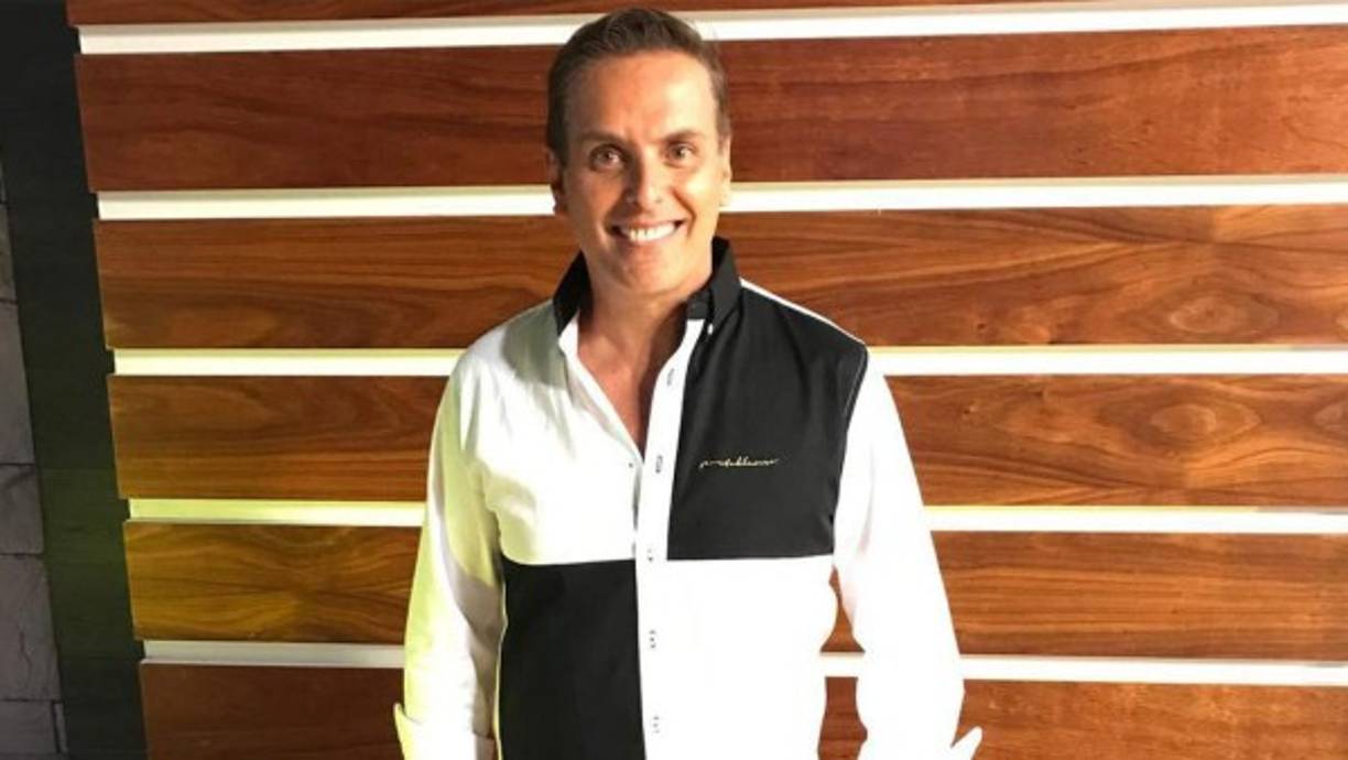 El artista incursionó en el cine en 1993 con sus compañeros de Garibaldi en la película de René Cardona Jr. ''¿Dónde quedó la bolita?'.