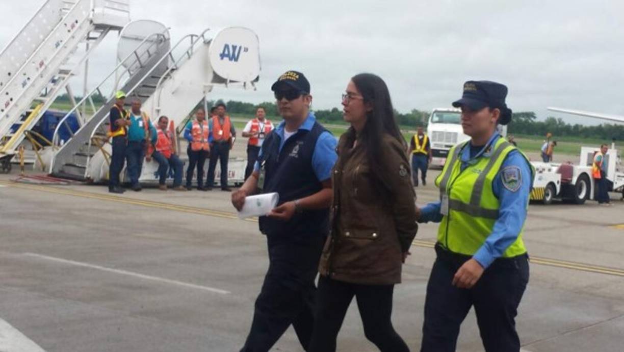 Ilsa tuvo una relación sentimental con el Subgerente de Suministros, Materiales y Compras del IHSS, José Alberto Zelaya Guevara, quien es prófugo.