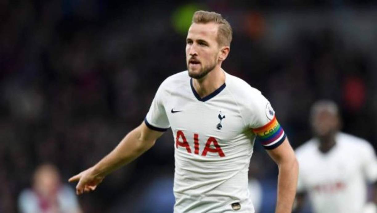 Harry Kane: Para sorpresa de muchos, la prensa de España informa que el delantero inglés podría llegar como un posible reemplazo de Messi en el Barcelona. Milita en el Tottenham.