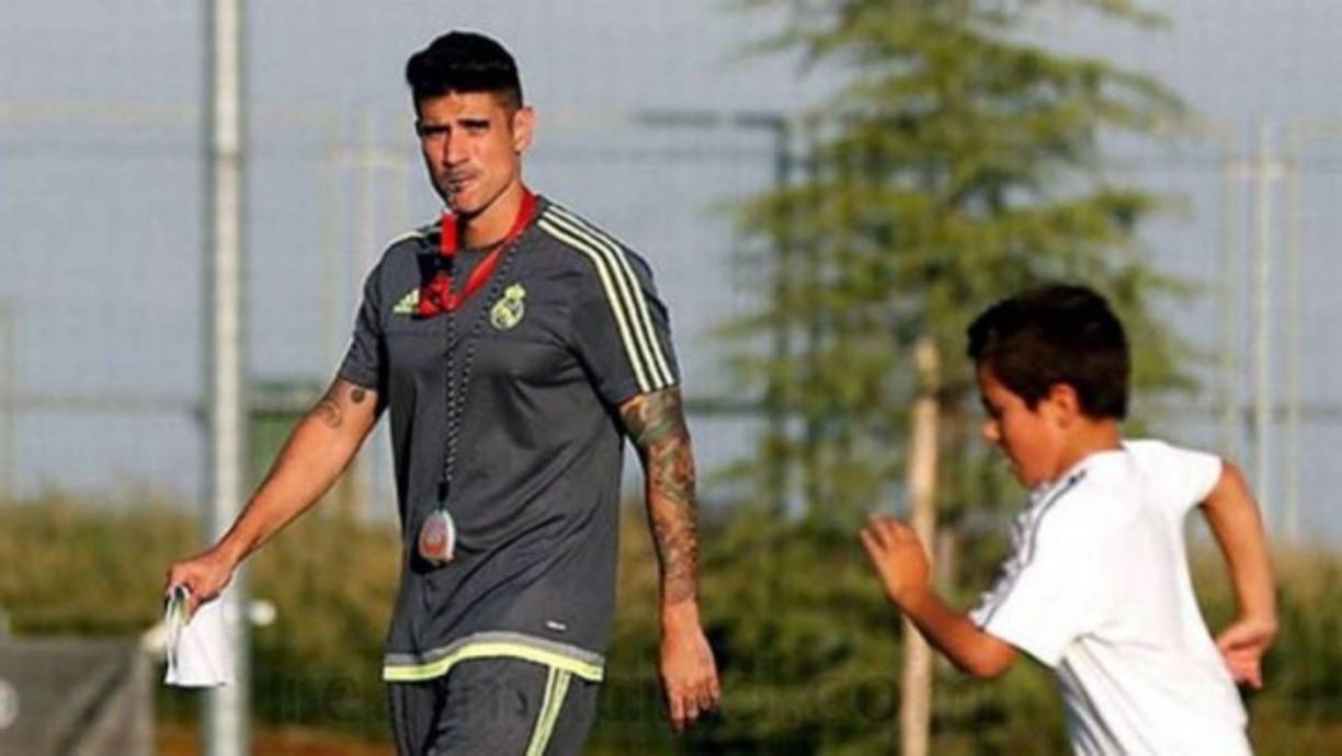 Álvaro Benito, un exfutbolista merengue y entrenador español de categorías inferiores del Real Madrid, dijo en julio de 2012 sin tapujos: “Messi es el mejor”.