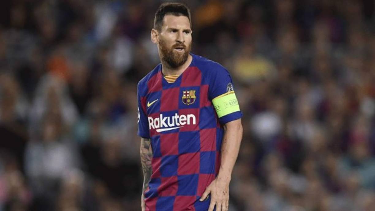 La bomba del mercado de este verano es Lionel Messi. Las horas pasan y el argentino no decide su futuro. Mientras eso sucede, el Inter de Milán está haciendo de todo para sacar a 'La Pulga' del Camp Nou con dirección al estadio Giuseppe Meazza.<br/><br/>En Italia, La Gazzetta dello Sport, informan que el Grupo Suning, dueño del club nerazzurro, busca patrocinadores en el país asiático para lograr fichar a Messi, quien tiene contrato con los catalanes hasta junio de 2021 con una cláusula de rescisión de 700 millones de euros. A estos números hay que agregarles el salario del futbolista.<br/><br/>El Inter le ofrecería al deportista de 33 años un mega contrato de 260 millones de euros por cuatro años (pasaría a ganar 65 millones de euros brutos por temporada, una cifra superior a lo que percibe en la actualidad Cristiano Ronaldo en Juventus).