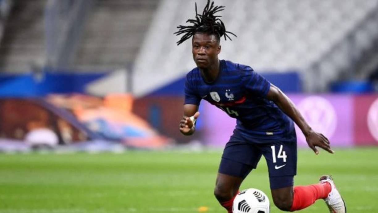 Eduardo Camavinga: El centrocampista francés es uno de los jugadores que podría llegar al Real Madrid. Milita en el Rennes.