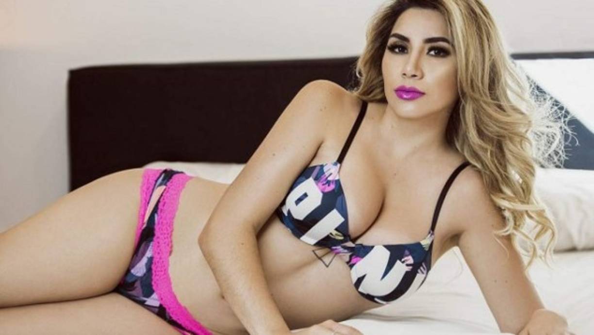 'Sí era mucho de mándame una foto y cosas así, pero yo nunca le mandé nada. Fue hace como siete u ocho años, yo estaba súper chica y él también'.