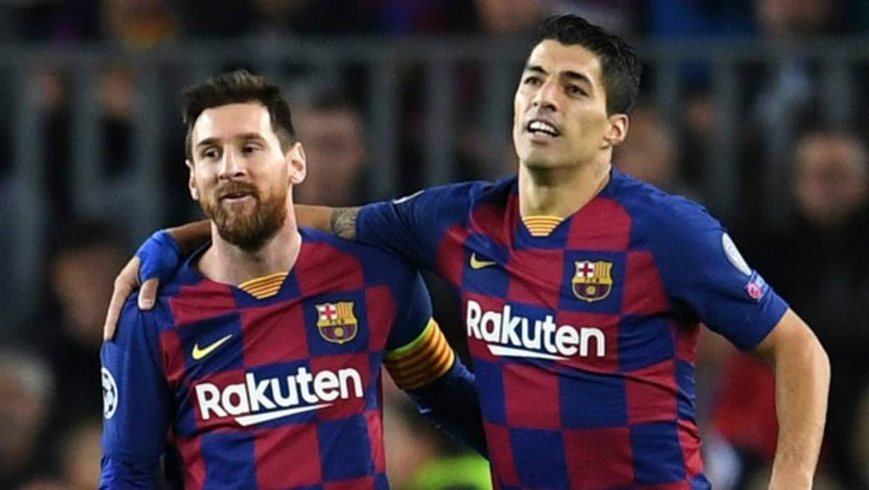 La decisión de Lionel Messi de quedarse en el Barcelona puede evitar la salida de Luis Suárez, su gran amigo en el club azulgrana. Parecía que la Juve lo tenía todo hecho para fichar al uruguayo, pero de repente parece que se le pueden romper los esquemas. <br/><br/>El Corriere dello Sport italiano, ha publicado en su edición impresa de este viernes que con la no marcha de Messi del Barça, tampoco lo hará su íntimo amigo Luis Suárez.