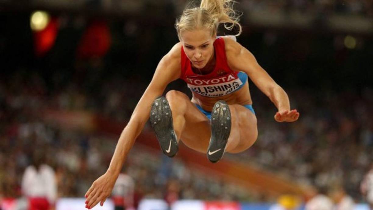 En su carrera deportiva ostenta dos medallas de oro en campeonatos europeos de atletismo en pista cubierta.