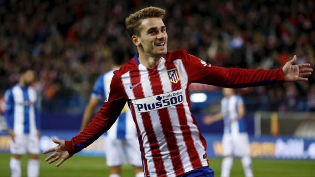 Antoine Griezmann ha tranquilizado a sus seguidores tras afirmar en una entrevista en La Gazzetta dello Sport que 'he sido siempre claro con mis agentes. No tengo intención de abandonar el Atlético de Madrid, al Cholo ni a mis compañeros de equipo'. De este modo, el delantero francés pone fin a los rumores que le situaban en el PSG para cubrir la vacante dejada por la marcha de Zlatan Ibrahimovic al Manchester United.