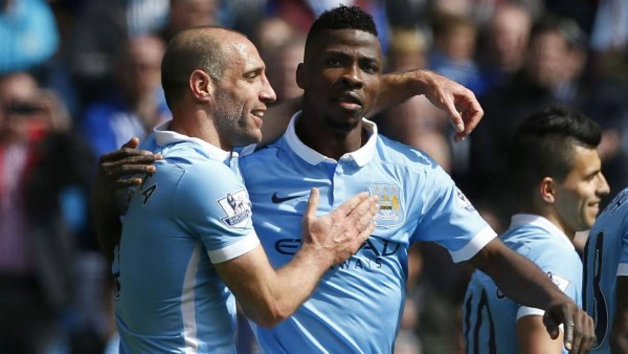 Según apunta The Sun, Pablo Zabaleta tiene una oferta del West Ham para jugar con ellos la próxima temporada. La oferta es por dos temporadas y cobraría cerca de 120.000 euros a la semana. Por su parte, varios equipos de la Bundesliga quieren a Kelechi Iheanacho. El Hoffenheim es uno de los mejores coloados.