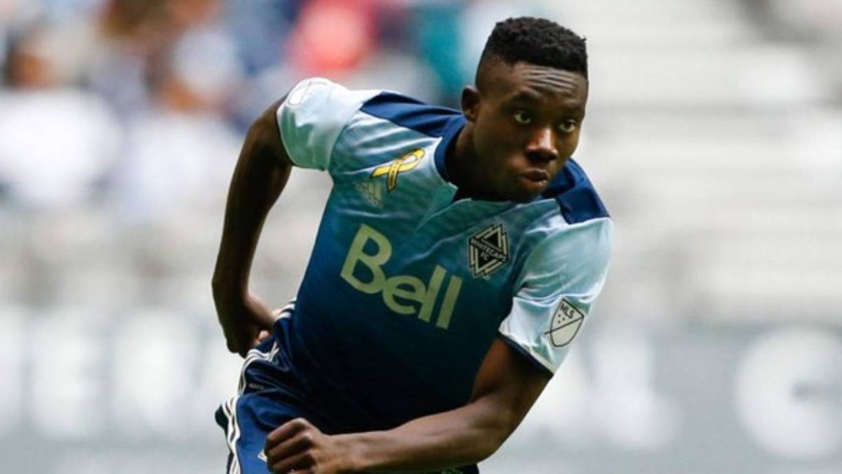 lphonso Davies, delantero canadiense de origen liberiano y de 16 años de edad, está en la mira de varios clubes. Manchester United, Arsenal y Chelsea han mostrado interés en él.