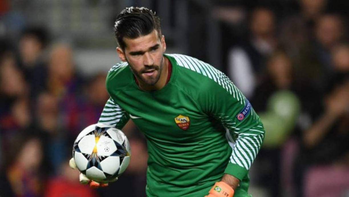 Alisson Becker no saldrá de la Roma el próximo verano. En una entrevista a Sky Sport el portero brasileño comentó lo siguiente: 'Mi futuro es el presente y mi presente está en Roma. Estoy muy bien aquí, tengo un contrato largo'.