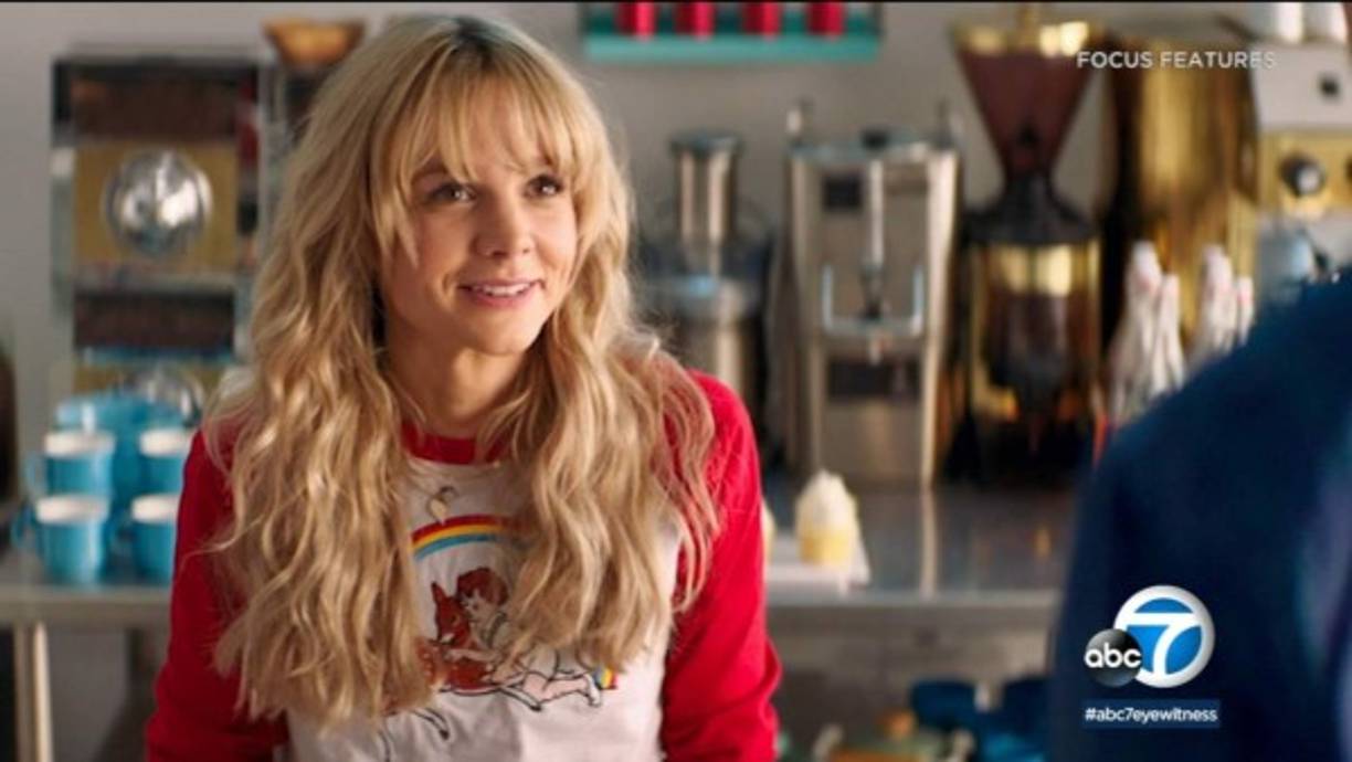 En cualquier caso, esta es la segunda candidatura para Mulligan, que con 24 años pisó la alfombra roja de Los Ángeles (EE.UU.) por su espléndido papel en 'An Education' (2009).