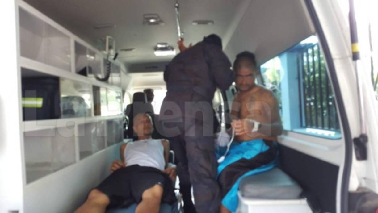 Se informó que dos fueron heridos de bala, ayer otro interno resultó con una herida de arma blanca.