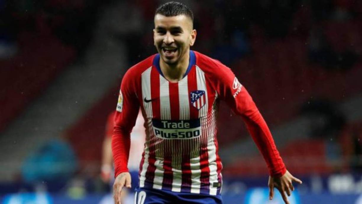 El Milan sigue pensando en Ángel Correa y desde Italia apuntan a que el club italiano va a hacer una última oferta por el futbolista argentino . Los italianos estarían dispuestos a dar 45 millones de euros por el argentino.
