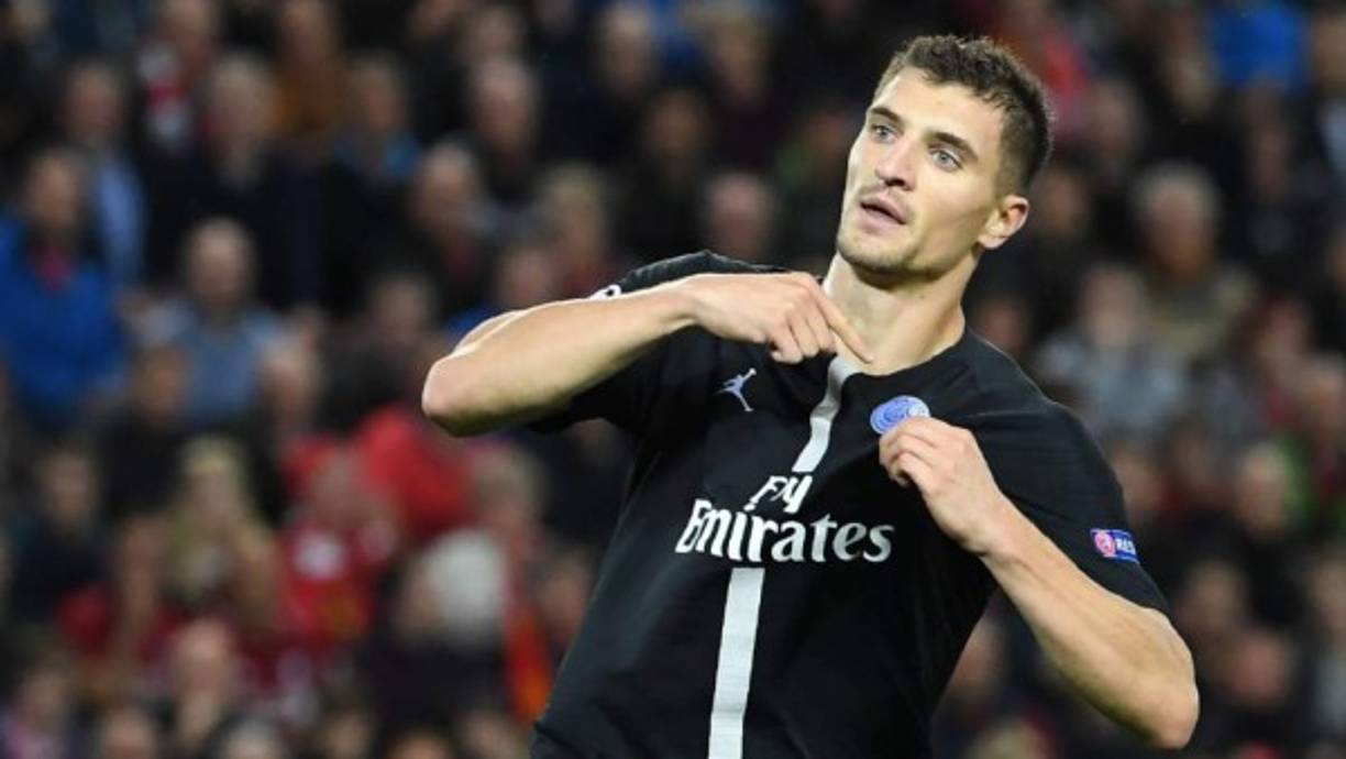Thomas Meunier: El belga será el lateral por la banda derecha. Cubirá la baja de Dani Alves.