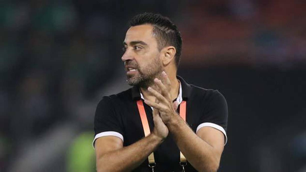 Xavi Hernández es el principal favorito para convertirse en el nuevo DT del Barcelona tras la salida de Koeman. Sin embargo, el club culé tiene que lograr la desvinculación de Xavi del equipo qatarí, con el que renovó contrato hasta junio del 2023. Aunque lo habría hecho con una cláusula liberatoria a favor del Barcelona.