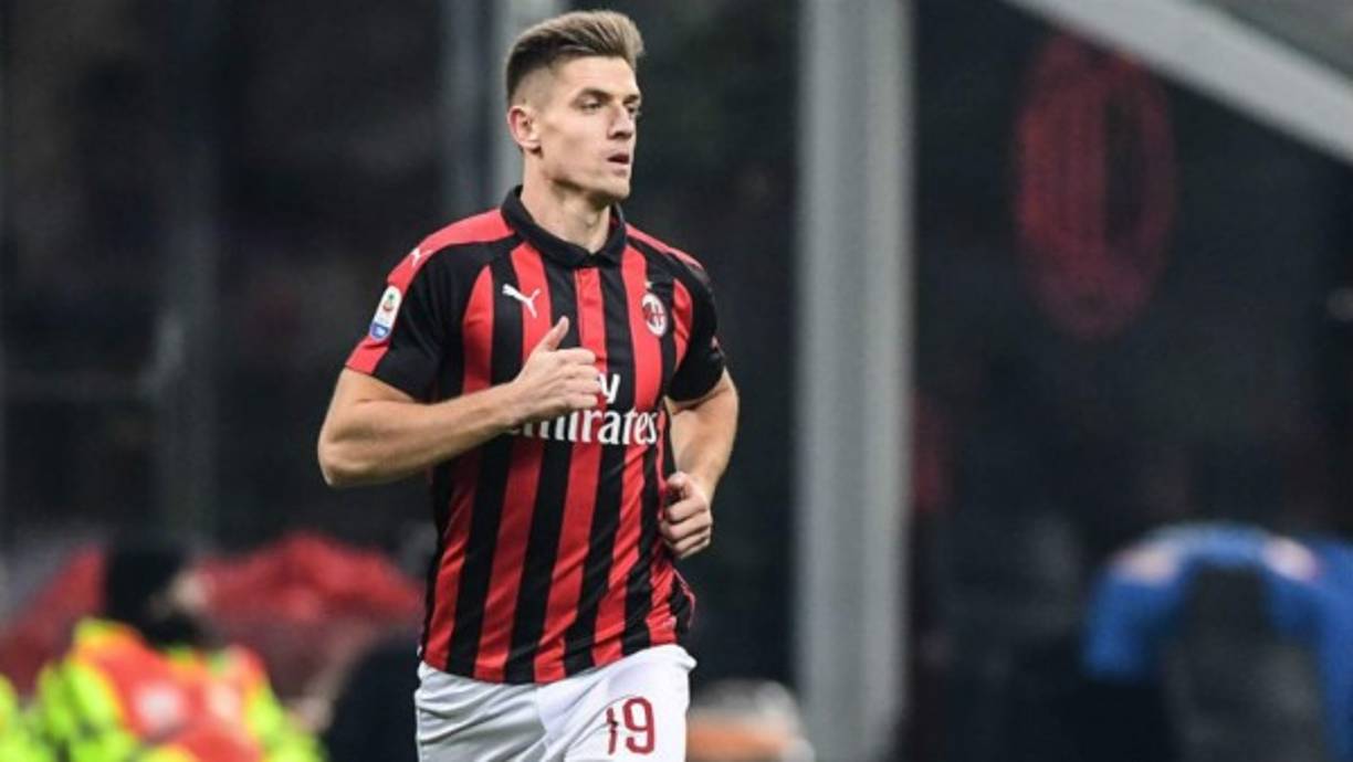 7- Piatek: Delantero polaco que juega en el Milan, cuenta con 19 goles.