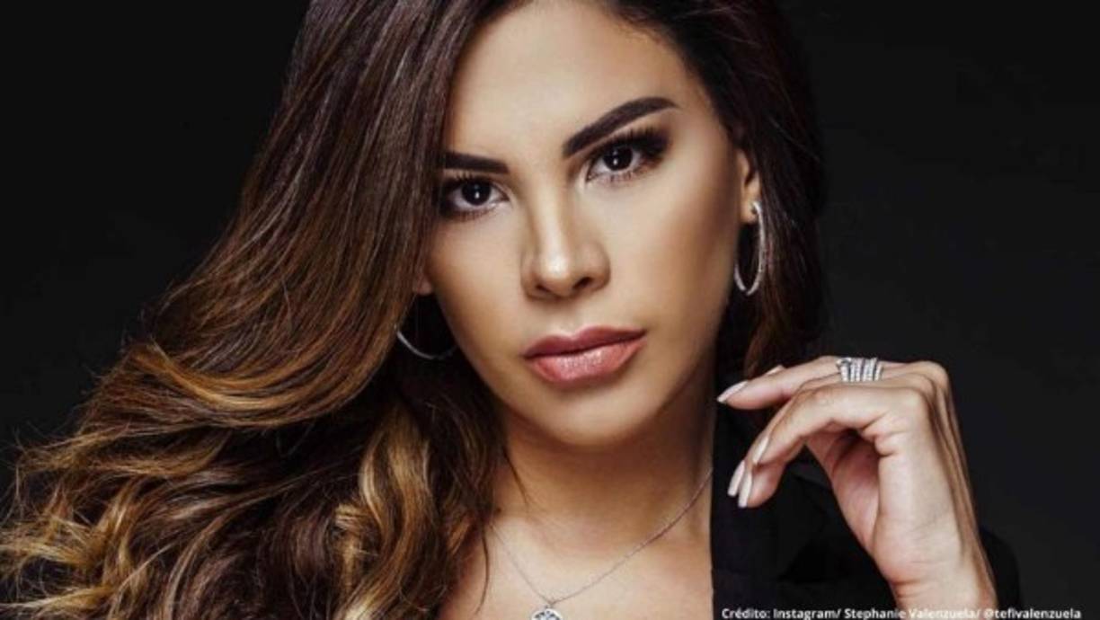 'Dice que nadie está exento de un momento de ira, discúlpame señora Andrea Escalona, ese no es un momento de ira; intentar matar a una mujer no es un momento de ira', agregó.