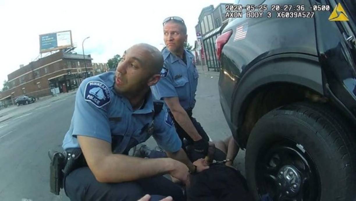 Andre Balian, un instructor de kung fu que entrenó con Chauvin hace unos 20 años, dijo que 'no había forma' de que el expolicía no se diera cuenta del daño que hacía o era capaz de hacer. En una entrevista con AFP en junio pasado, Balian recordó a Chauvin como un 'imbécil'.