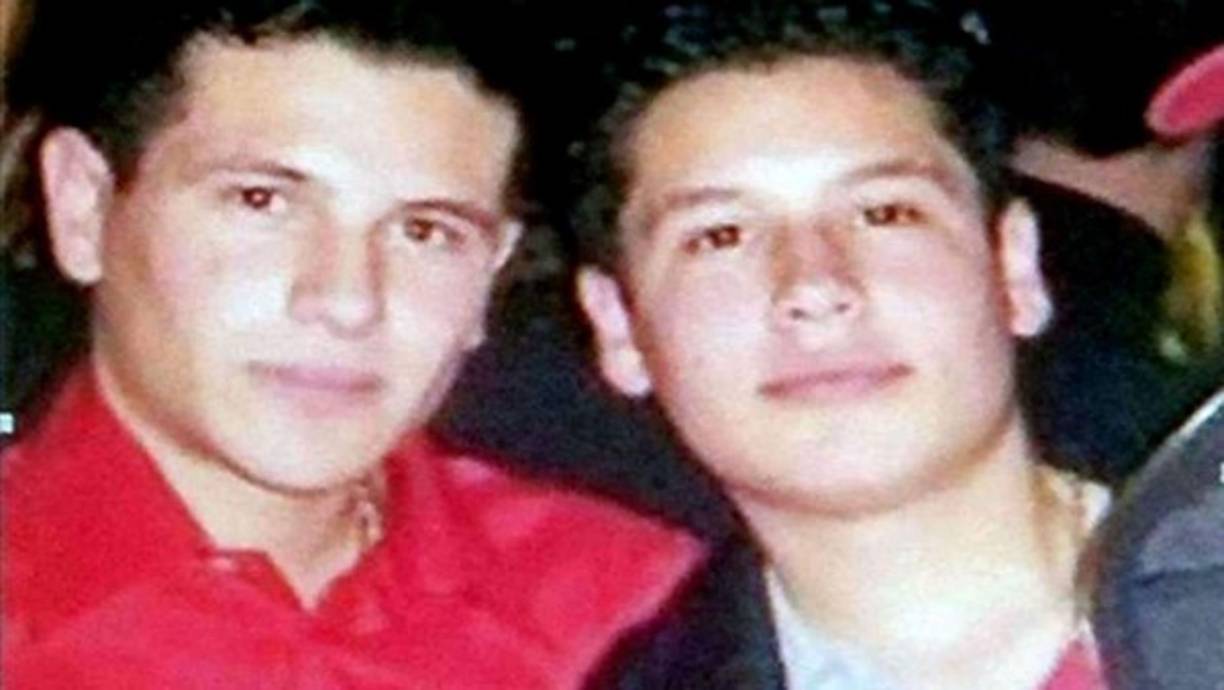 Tanto Iván como su hermano Alfredo son buscados por la justicia estadounidense, acusados de tráfico de drogas.