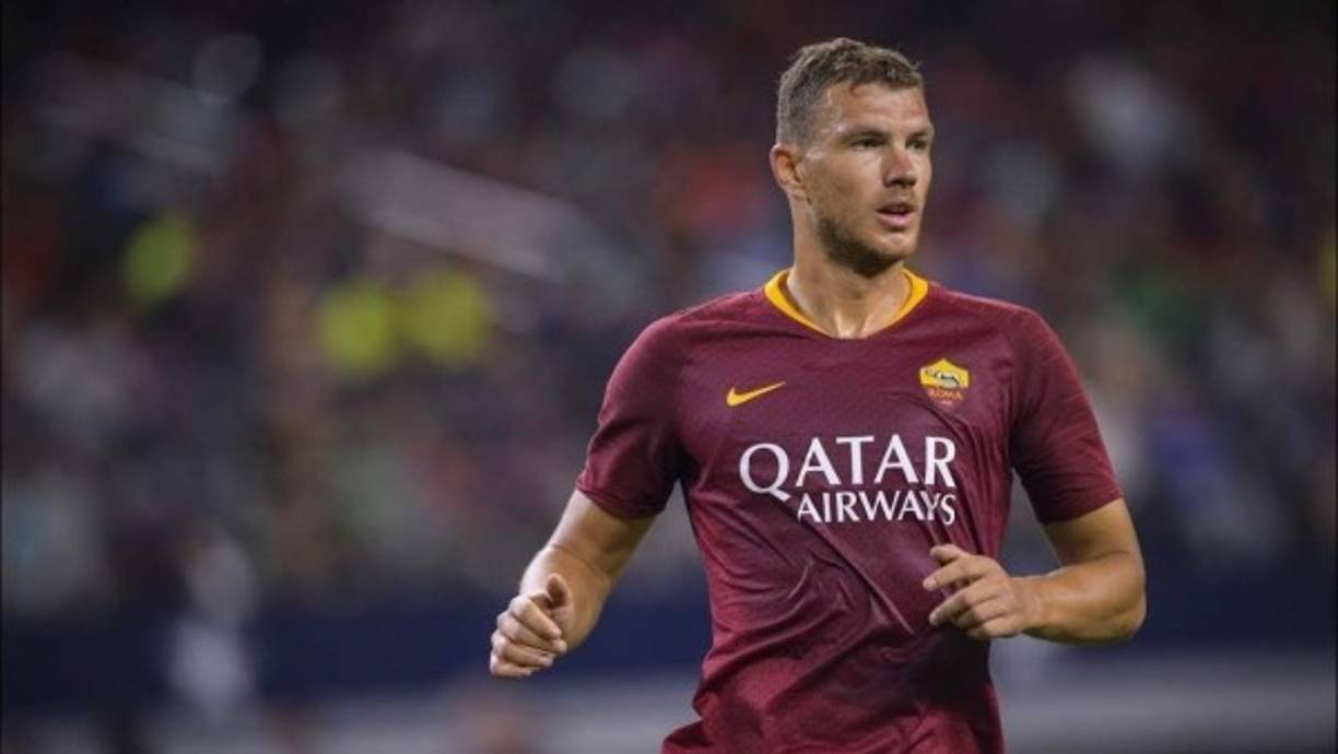 El Inter de Milán estaría interesado en fichar a Edin Dzeko en caso de que no firmen a Romelu Lukaku del Manchester United según apuntan medios ingleses.<br/>