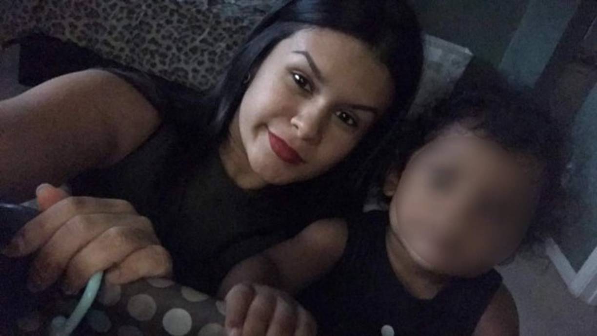 Kacey Wilson es acusado por la muerte de su esposa.