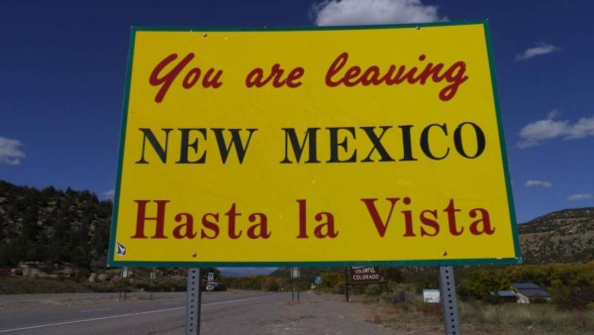 Una foto aérea del Rancho Bonanza Creek en Santa Fe, Nuevo México, el sábado 23 de octubre de 2021. El actor Alec Baldwin disparó una pistola de utilería en el set de un western que se filmaba en el rancho el jueves 21 de octubre, matando a la directora de fotografía e hiriendo al director, dijeron las autoridades. (Foto AP/Jae C. Hong)