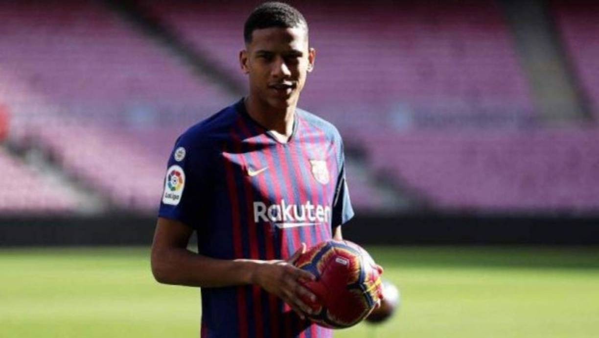 Jean Clair Todibo: Según informa L'Equipe, el joven defensor francés es el otro que habría aceptado salir del Barcelona e irse al PSG.