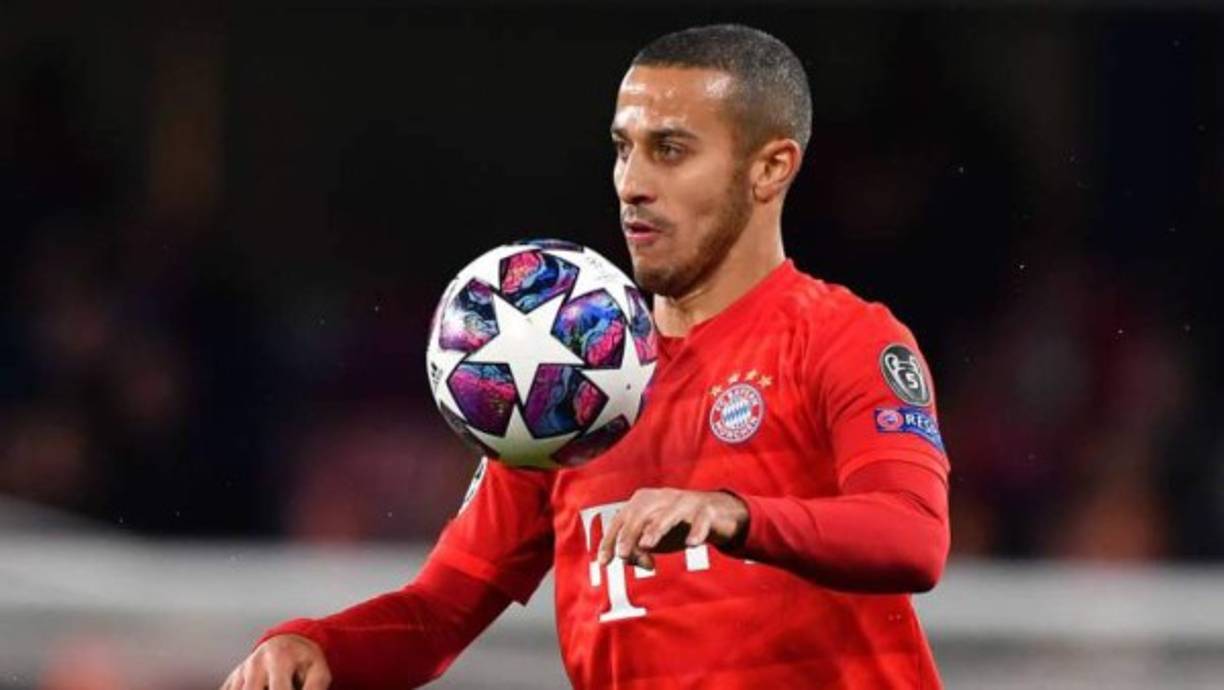 Thiago Alcantara: El Liverpool sigue instiendo con fichar al centrocampista, pero el Bayern Múnich solo lo dejará ir por la cifra de 30 millones de euros.<br/>