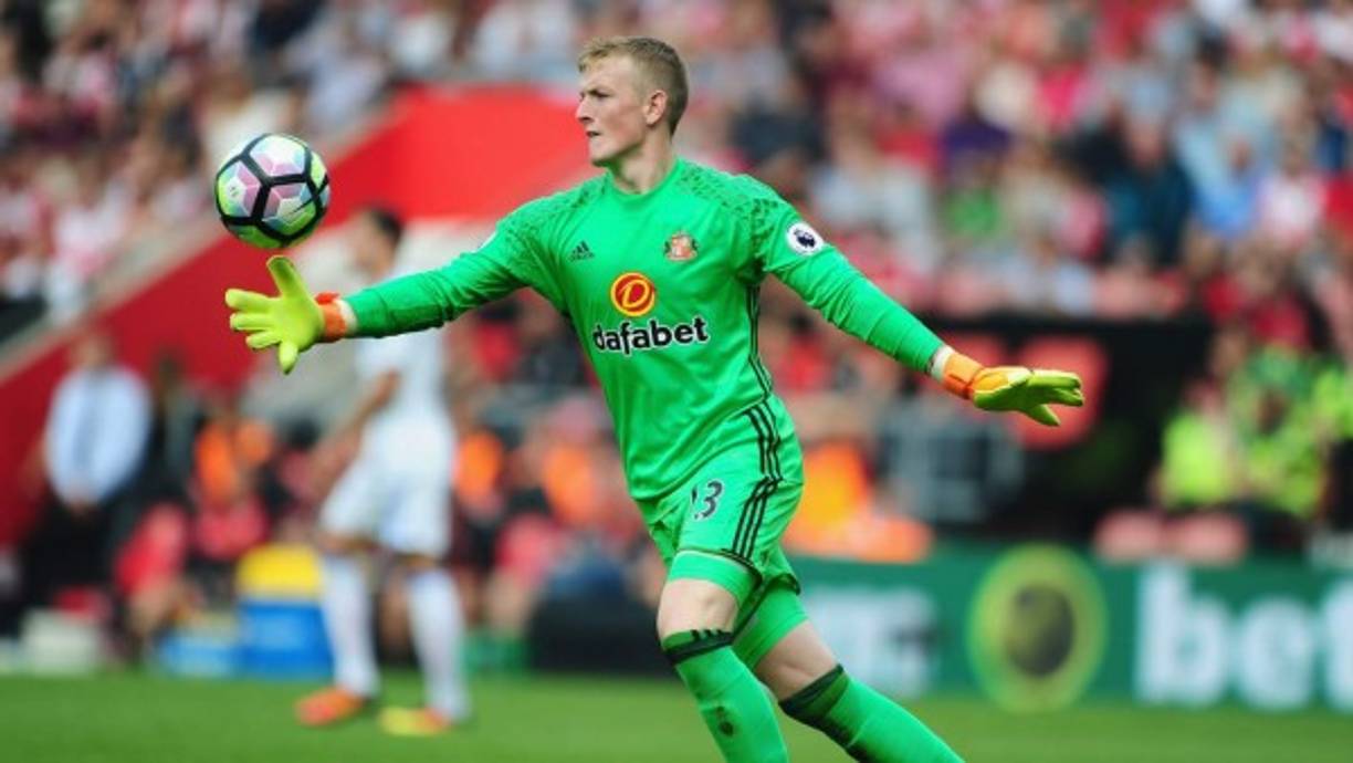 El Everton, según Sky Sports, ha llegado a un acuerdo por unos 35 millones de euros con el Sunderland para cerrar el traspaso del portero Jordan Pickford. De acuerdo con este medio, el meta pasará el reconocimiento médico cuando regrese de su estancia con la sub 21 de Inglaterra.