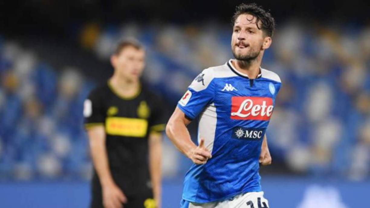 Mertens: El jugador belgaa estuvo cerca de irse al Chelsea en el pasado mes de enero. Hoy ha señalado sentirse a gusto en el Napoli.