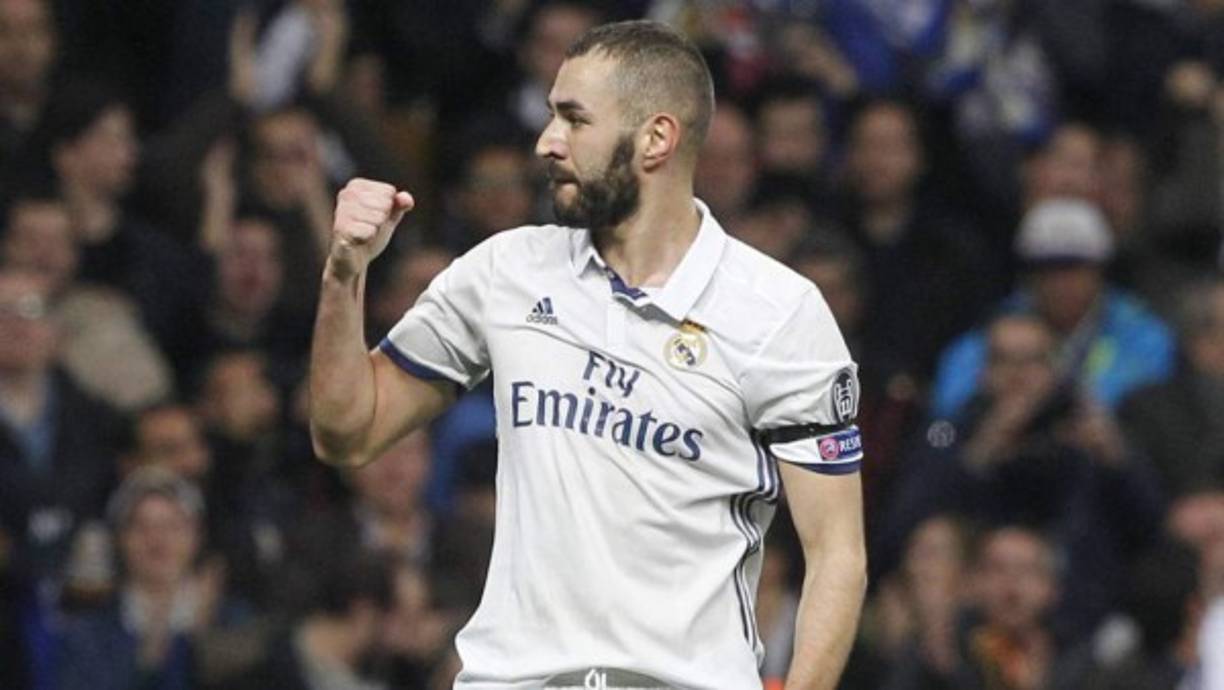 Según medios españoles, el Real Madrid se ha cansado de Karim Benzema y tras las duras críticas recibidas en los últimos días por su bajón, buscaría venderlo. Aceptaría una oferta de 70 millones de euros.