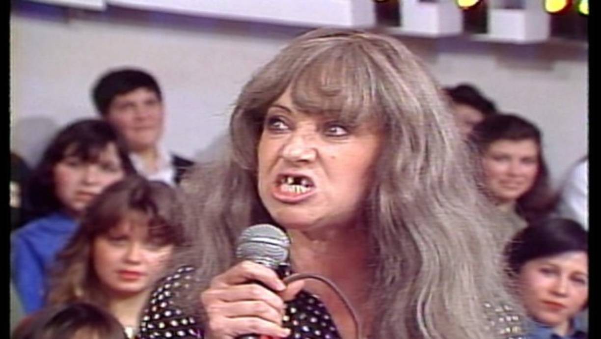 La comediante que actualmente tiene 71 años participó desde muy joven en 'Sábado Gigante' y se convirtió en uno de los personajes que no podía faltar en ninguna emisión. El público se volvía loco con las ocurrencias de la divertida 'Cuatro'.