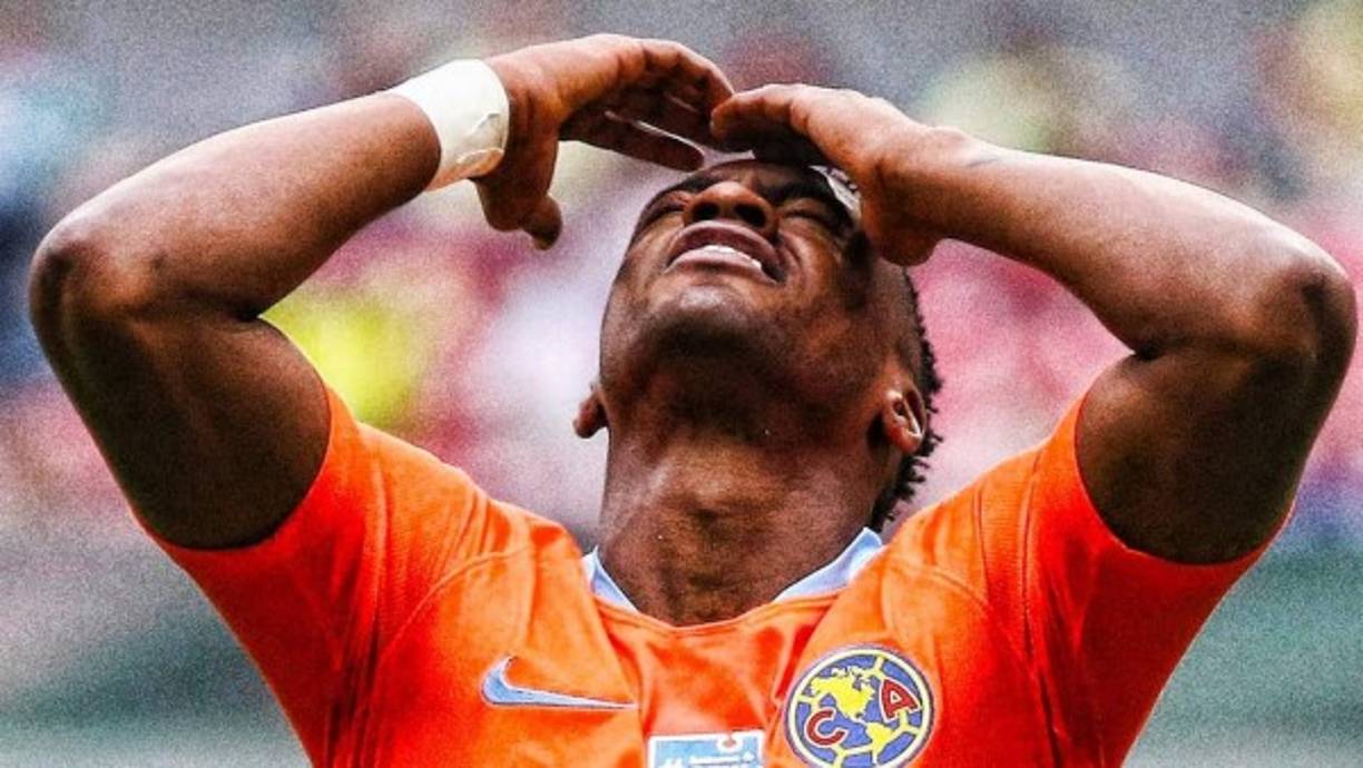 Además del América de México, Renato ha jugado en clubes como el SBV Vitesse de Holanda y El Nacional de Ecuador. Estuvo en el Mundial del 2014 con la selección ecuatoriana.