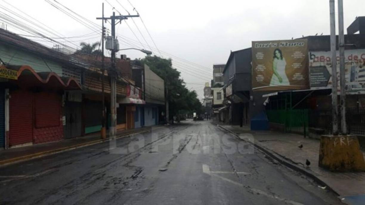 Una de las medidas es la suspensión de circulación de personas desde las 6:00 pm hasta las 6:00 am durante los próximos 10 días.