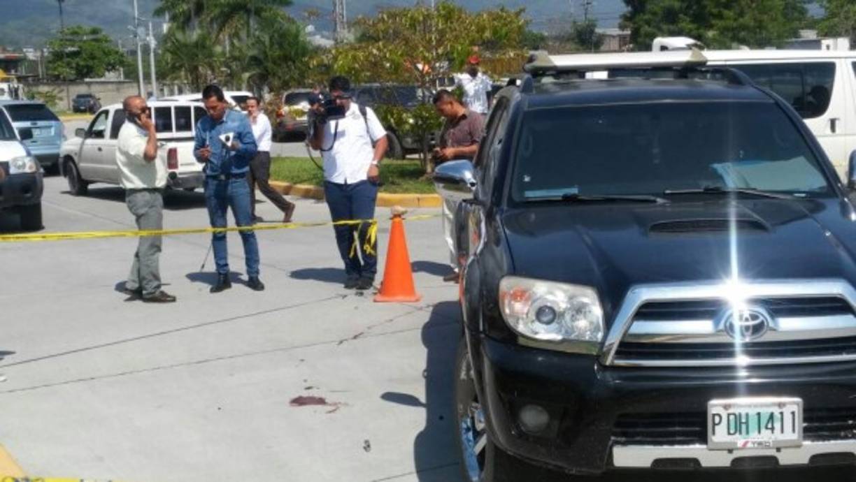 Detallaron que los atacaron a la altura del semáforo del Instituto de Formación Profesional (Infop) y les siguieron disparando hasta frente a los juzgados.