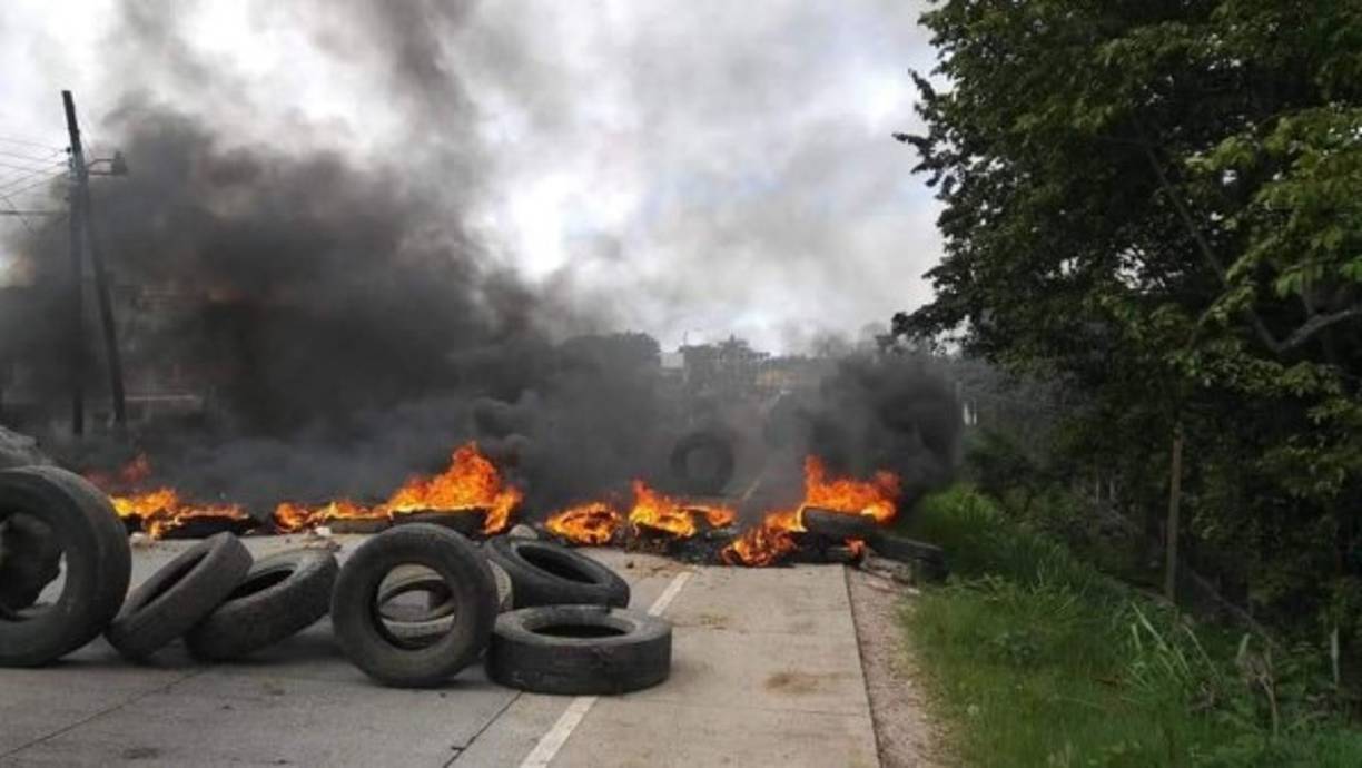 En el municipio de Santa Ana en Francisco Morazán se realizaron acciones de protesta.<br/>