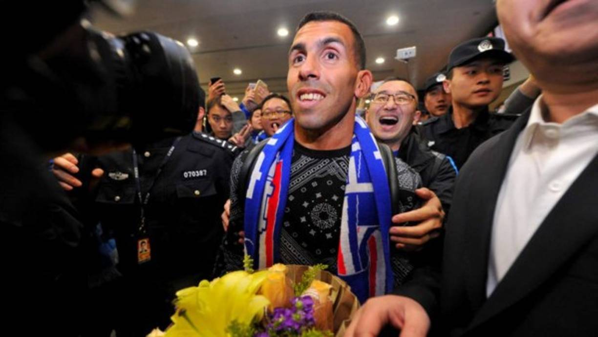 El delantero argentino Carlos Tévez según medios estaría pensando en salir de China ya que no se termina de adaptar.