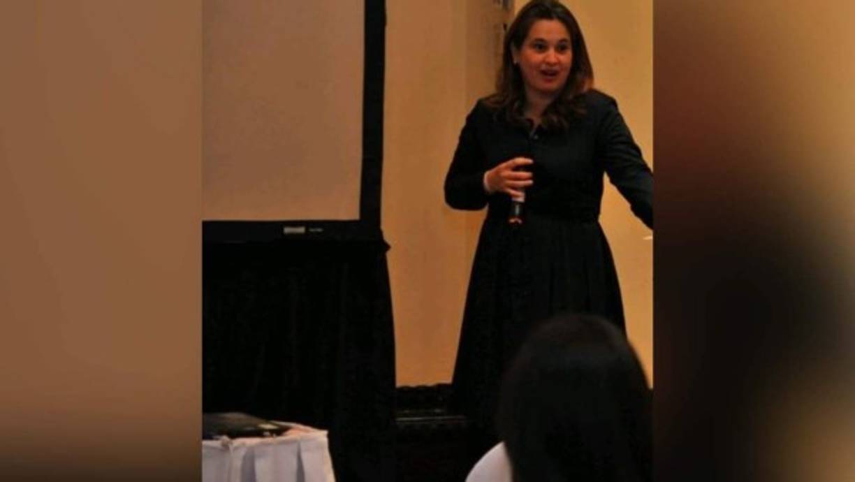 La doctora Julissa Villanueva, quien fungió como directora de Medicina Forense, fue galardonada con el premio 'Women of courage' por parte del Departamento de Estado de EEUU.