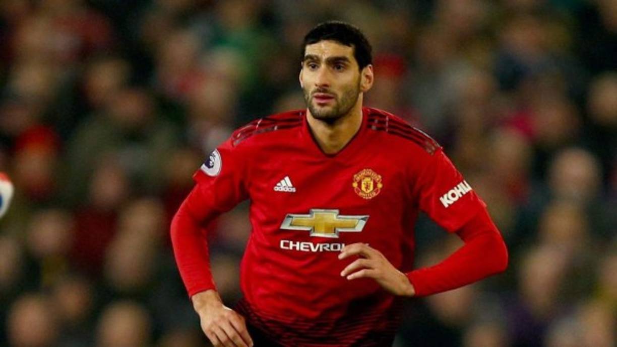 El Manchester United negocia la salida de Marouane Fellaini. Según publica Sky Sports, el conjunto inglés está negociando en estos momentos la venta del belga a un club chino. Ha jugado 21 partidos esta temporada y ha marcado dos goles.