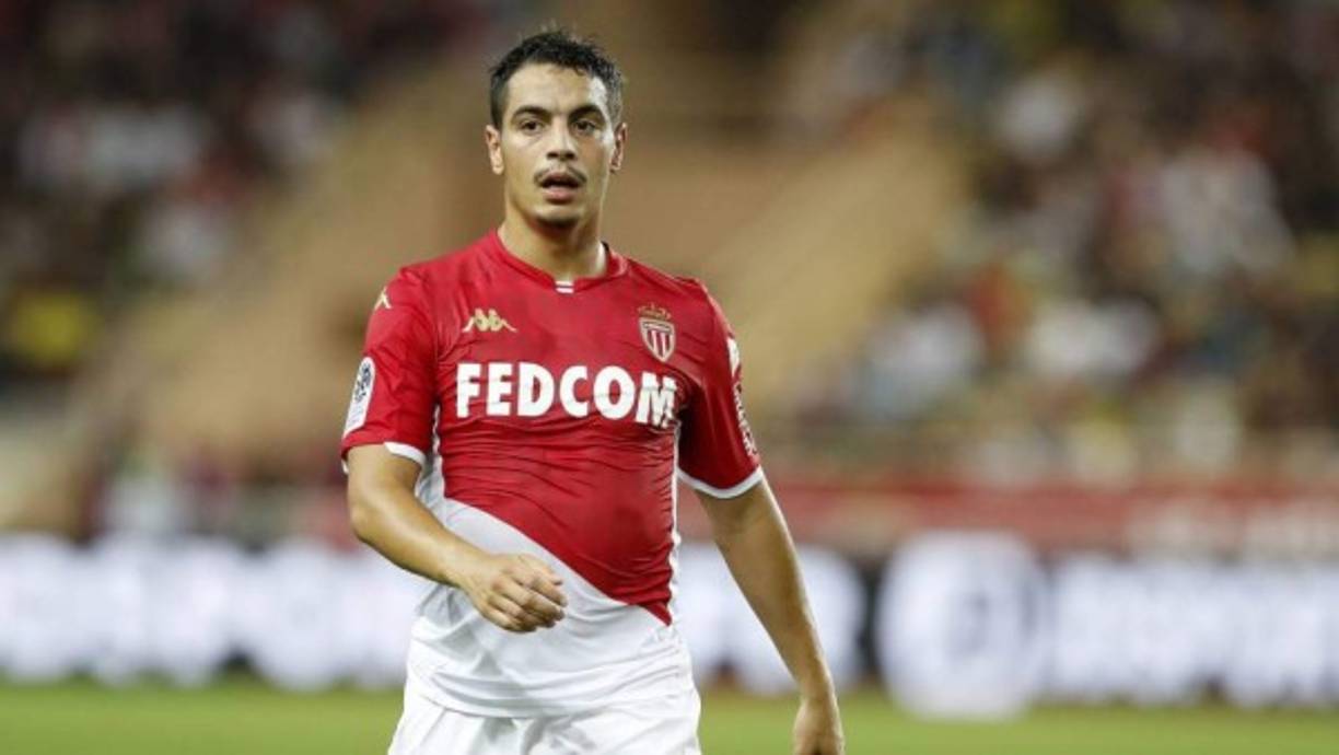 Según apunta L'Equipe, el atacante francés Wissam Ben Yedder podría abandonar las filas del Monaco si el club del Principado no alcanza la zona de clasificación para torneos continentales. El ex sevillista ha presentado un gran balance en esta temporada, con 26 partidos y 18 goles en la Ligue 1.