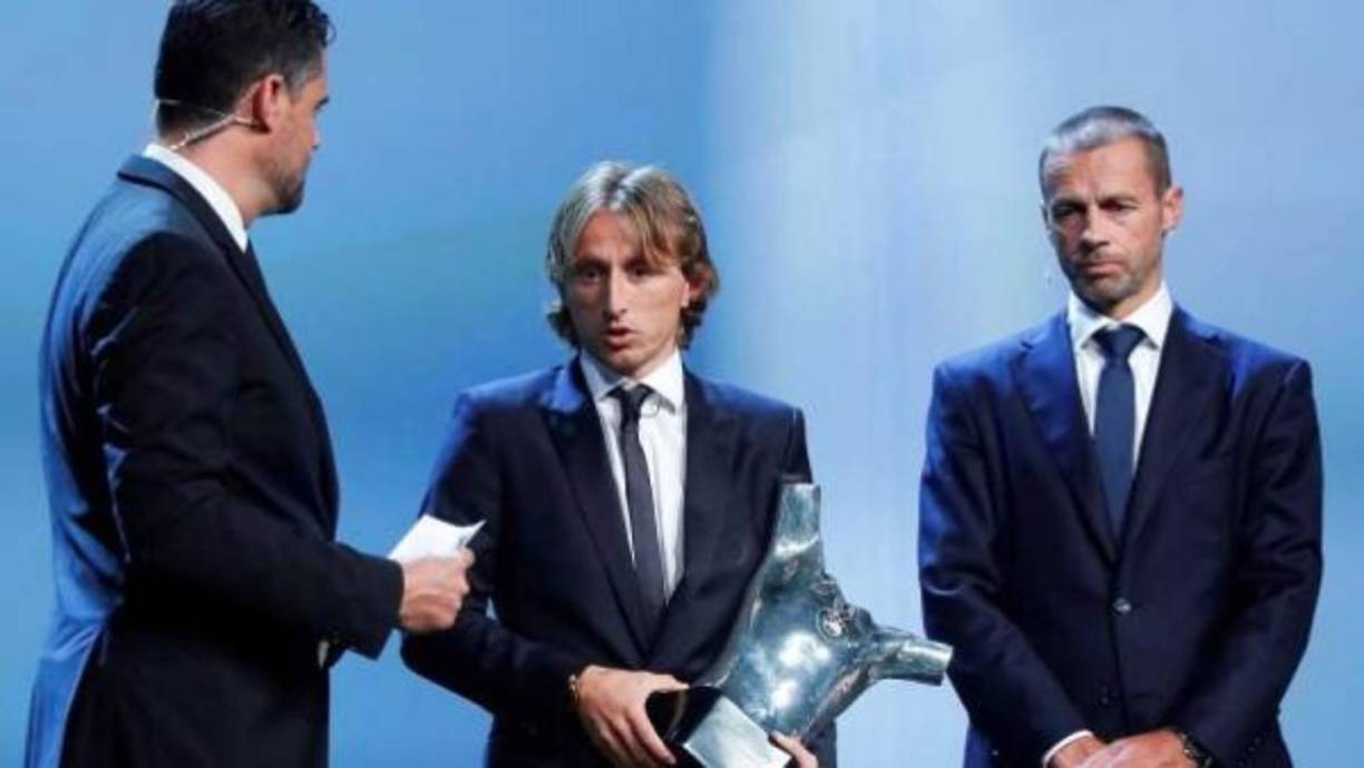 Otra de las razones por la que no llegará CR7 al Real Madrid es que en diciembre de 2018, apenas cinco meses después de partir, el portugués no asistió a la ceremonia de entrega del Balón de Oro, que ganó el croata Luka Modric​.