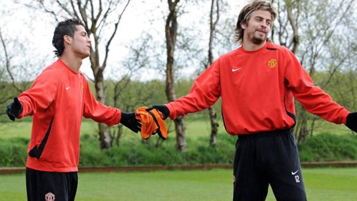 ¿En qué consistía ese plan? En no sancionar ninguna falta que se le hiciera a Cristiano Ronaldo en los entrenamientos de Manchester United. Las entradas para CR7 eran fuertes.