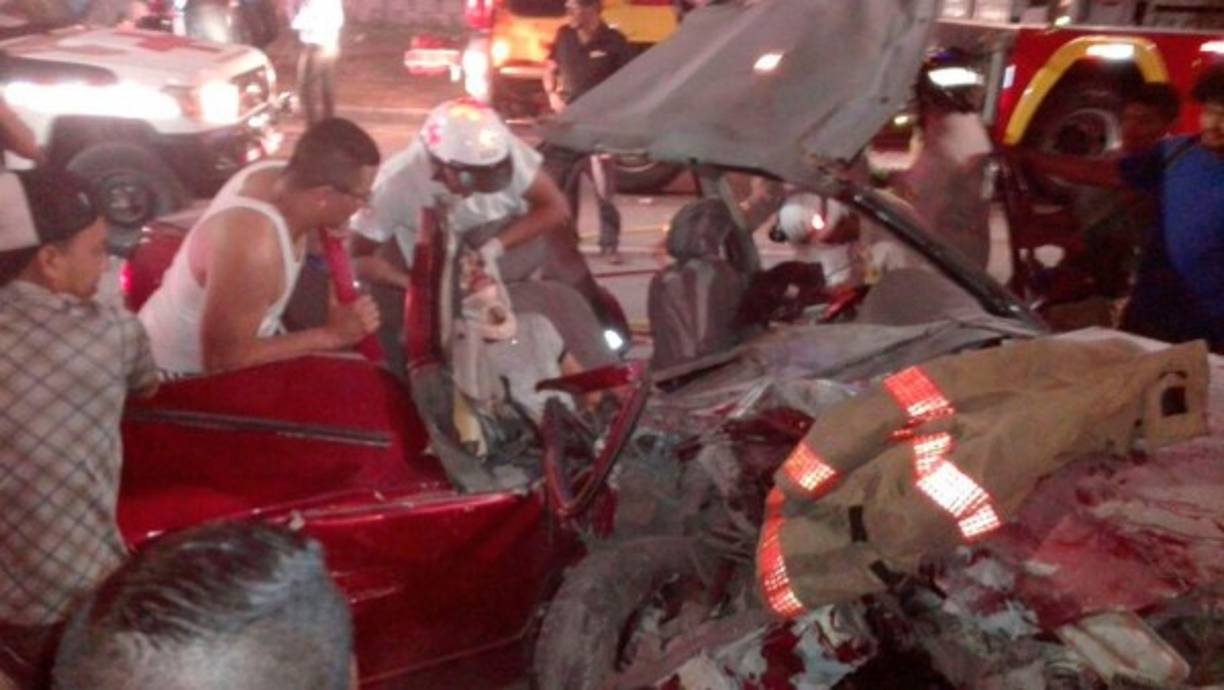 La otra mujer muerta es Patricia Castellón Ruíz (28).