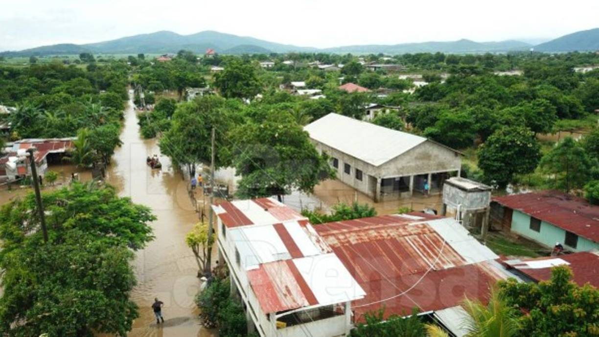 Las lluvias se extenderán hasta inicios de la próxima semana debido al ingreso del primer frente frío de la temporada.