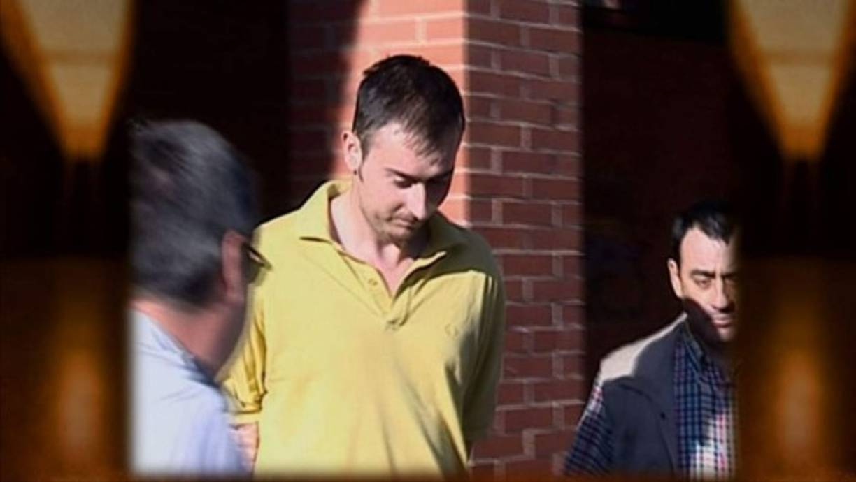 Alfredo Galán, 'El asesino de la baraja'- Dejaba una carta de una baraja junto a los cadáveres de sus víctimas.Cometió seis asesinatos entre los meses de enero y marzo de 2003.