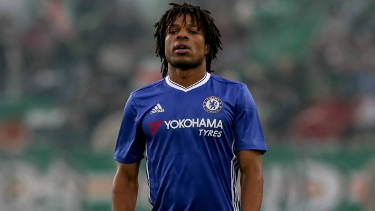 Según Las Provincias, Las Palmas podría fichar al delantero francés Loic Remy. El conjunto español espera que el ariete rescinda su contrato con el Chelsea para que llegue a coste cero.