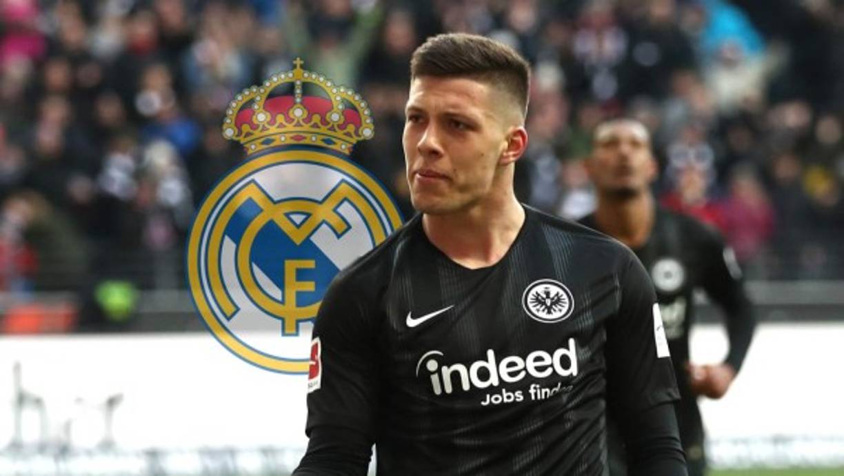 Luka Jović: El joven delantero serbio de 21 años de edad llegará al Real Madrid tras su enorme campaña con el Frankurt de Alemania. El chico es pretendido por Barcelona.