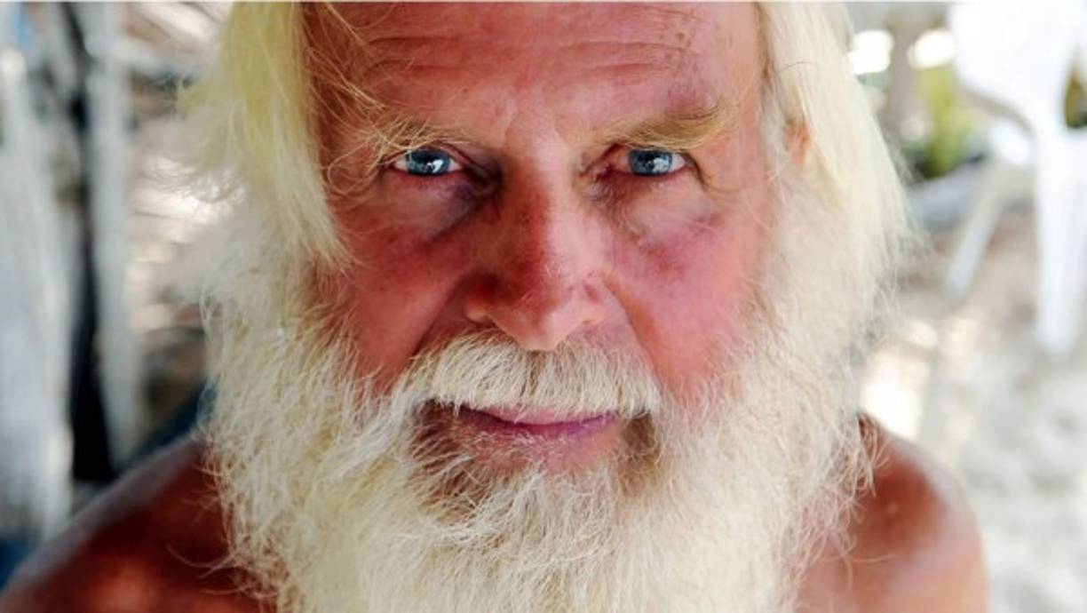 Otra cosa, algo más insólita, que Glasheen recomienda guardar es una bolsa de monedas de plata. “En ocasiones, puede que necesites dinero. Las monedas de plata son fáciles de guardar y probablemente se apreciarán en valor también”.