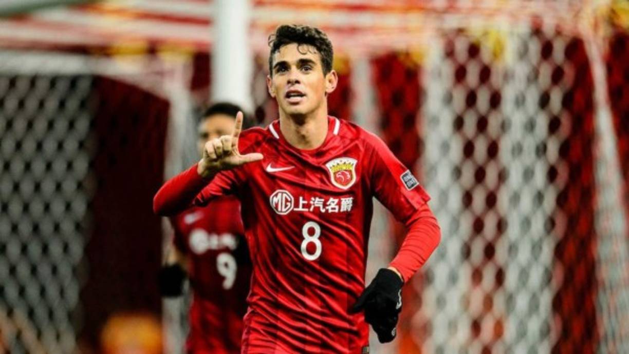 En Italia aseguran que el Inter de Milán buscará en el próximo mercado el fichaje del brasileño Oscar que milita actualmente en el Shanghai SIPG FC de la Superliga de China.