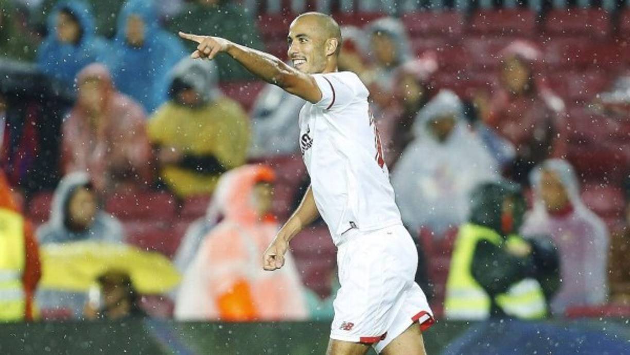Guido Pizarro no sigue en el Sevilla. El centrocampista argentino vuelve al Tigres de Monterrey mexicano, el club del que llegó hace un año a cambio de 8,4 millones de euros. Foto EFE